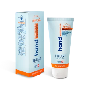 کرم تخصصی دست ضدآفتاب و آبرسان +SPF30 بی‌رنگ تراست